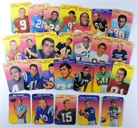 (26) 1970 TOPPS SUPER GLOSSY CARD LOT
