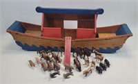 Large Wooden Folk Art Noah's Ark Toy w/Animals