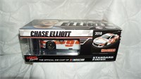 #9 Chase Elliot 2019 Hooters