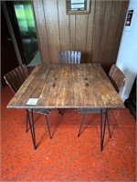 Square Slated Table & Chairs