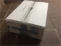 BOX OF MOIST TOWELLETTE