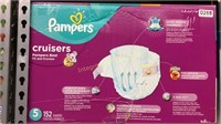 Pampers Cruisers Size 5   152 Diapers