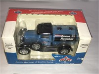 1929 FORD AMOCO Die Cast Truck NEW IN BOX