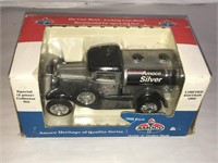 1928 FORD AMOCO Die Cast Truck NEW IN BOX