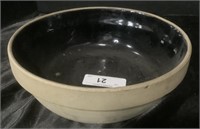Vintage Star Fire Clay Acid Proof Bowl.