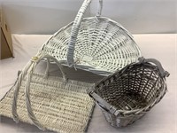 3 baskets - assorted sizes - gray wicker?