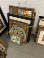8 Pictures & Frames