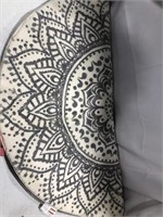 ROUND AREA RUG 48” DIAMETER