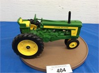 Ertl JD 720 Tractor, NF, no box, 1/16 scale