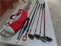 4 Golf clubs, Range balls, Retriever, etc