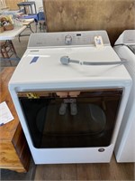 Maytag Bravos XL Elec Dryer - Like New