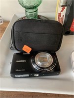 Fujifilm Digital Camera (garage)