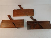 D4) lot of three antique moulding woodworking