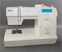 Pfaff Hobby 1122 Sewing Machine