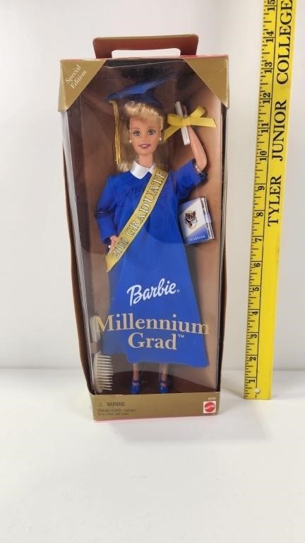Barbie Millenium Grad, 2000 Graduate Special Edit.