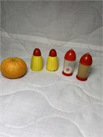 Salt and Pepper Shaker Sets Plastic