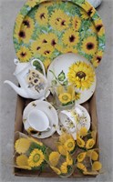 Box sunflower glassware/china