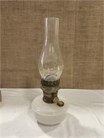 Antique Aladdin  White Moonstone Oil Lamp Model