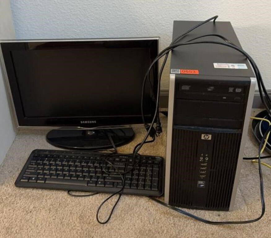 HP COMPUTER, SAMSUNG MONITOR, DYNEX KEYBOARD