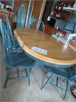 KITCHEN TABLE 4 CHAIRS