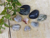 MIXED LOT ROCK STONE LAPIDARY SPECIMEN