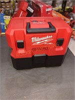 Milwaukee M12 1.6 gal Wet/dry vacuum, tool Only