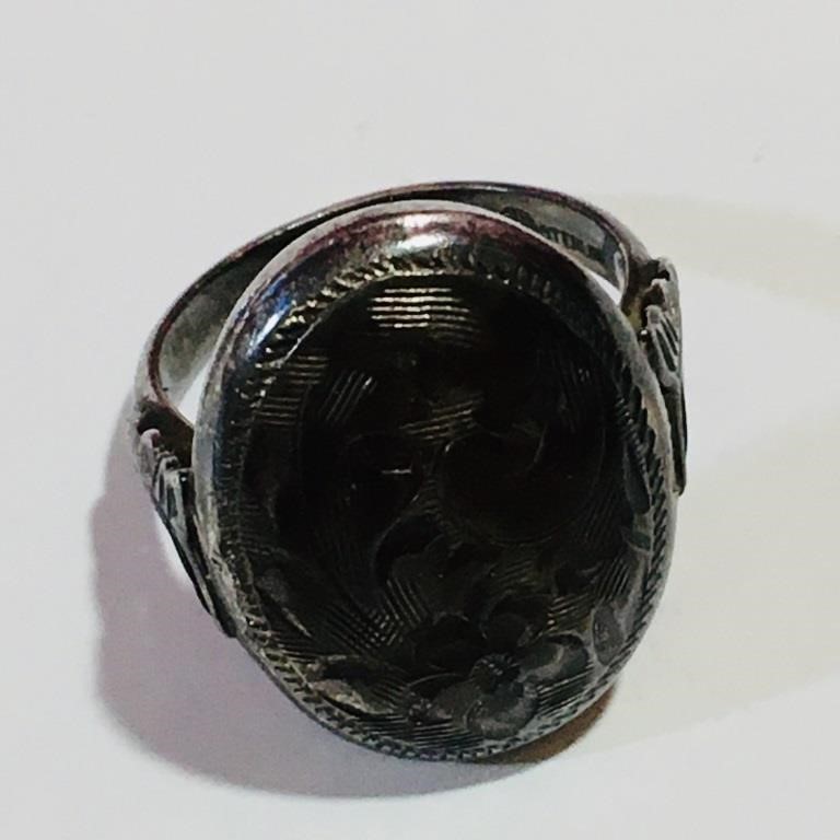 Antique Sterling Silver Ring (Size 4 1/2)