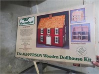 New wooden doll house kit