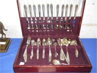 NOBILITY PLATE SILVER PLATED FLATWARE - 8 PIECE