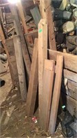 Approx 10 Wood posts