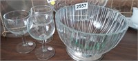 GLASS BOWL AND 3 WINE GLASSES