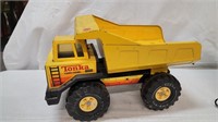 VINTAGE LARGE TONKA