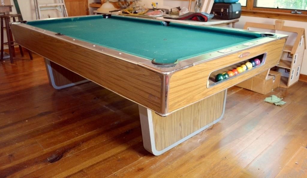 VINTAGE FOREMOST POOL TABLE