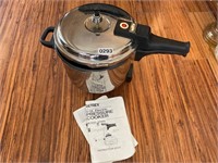 Ultrex pressure cooker