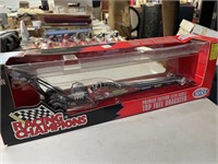 1:24 Scale Top Fuel Dragster