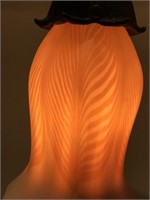 Quezal Pulled Feather Art Glass Lamp Shade & Lamp