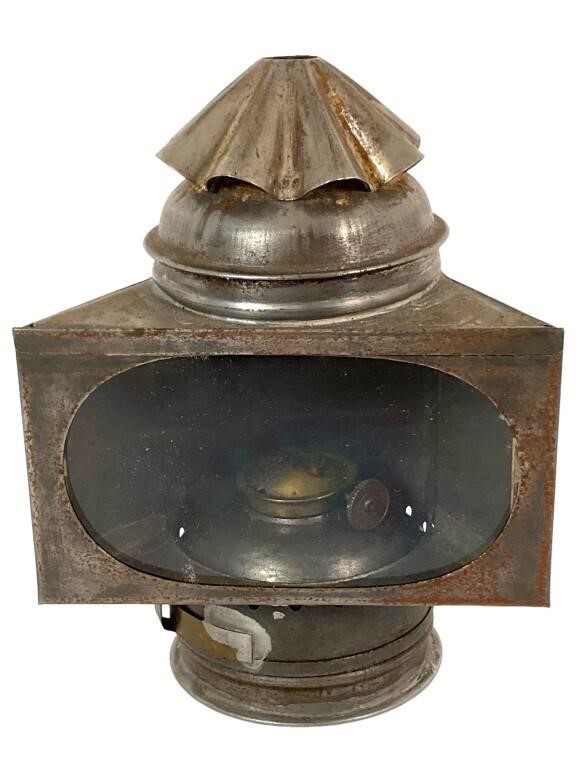 Vintage Railroad Lantern / Light