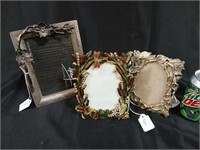 Picture frames, 1 is jeweled
