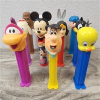 Nice Lot of Assorted PEZ Dispensers, Bugs, Mickey