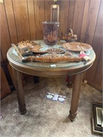 Fine quality teak wood table w/glass top