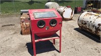 Central Pneumatic Sand Blast Cabinet