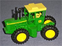 John Deere toy Tractor