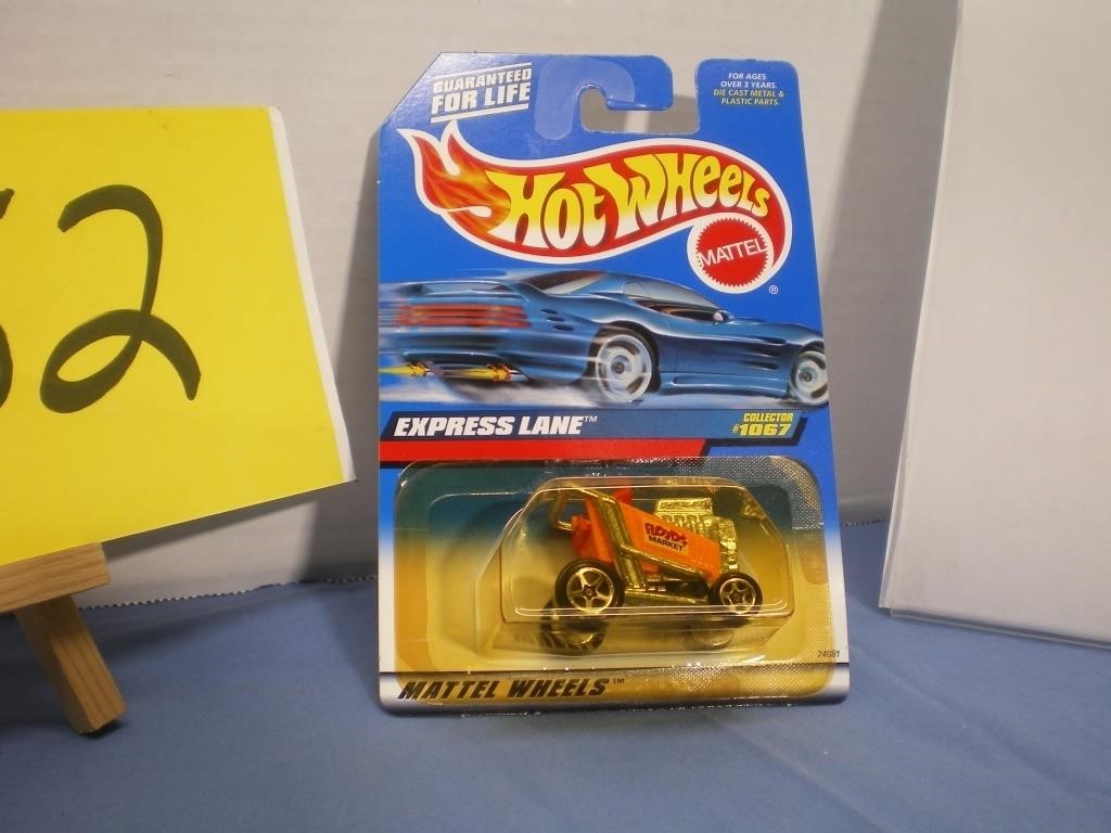 Express Lane (Shopping Cart) Hot Wheels Diecast