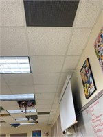 Lot of 60 ceiling tiles 2' x 2' + frame