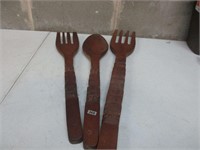3 Fork & Spoon Wall Decor Pieces