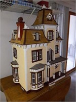 Wooden dollhouse 41"  tall