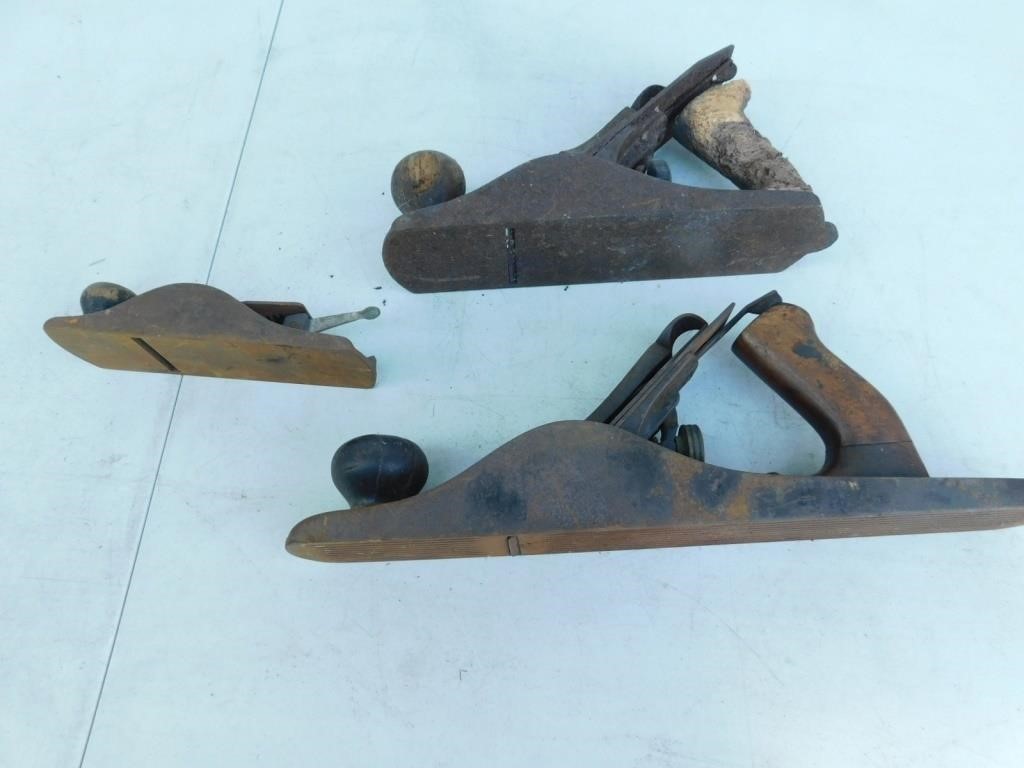 3 Stanley wood planers, 13.25", 9", 7"