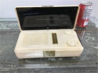Emerson box transistor radio