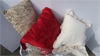 Decorative Throw Pillows-Lot