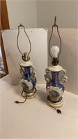 2 matching vintage table lamps, no shades